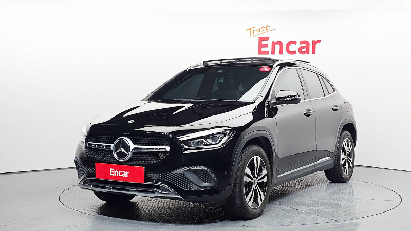 car Mercedes Benz GLA id49162 main photo