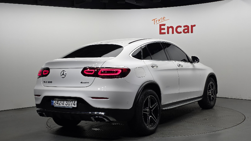 car Mercedes Benz GLC id49168 photo #2
