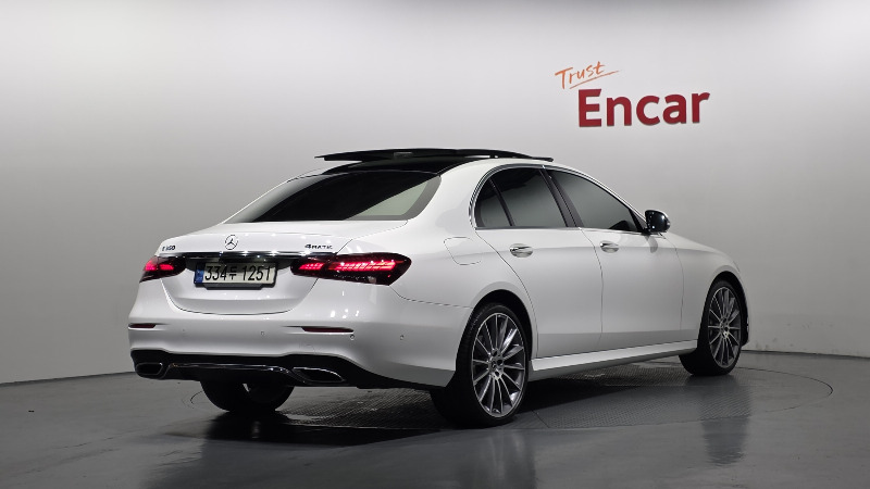 car Mercedes Benz E Class id49188 photo #2