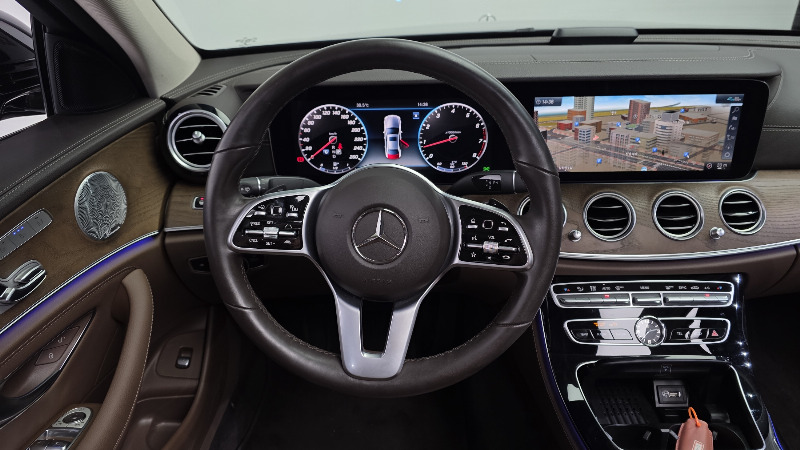 car Mercedes Benz E Class id49196 photo #13