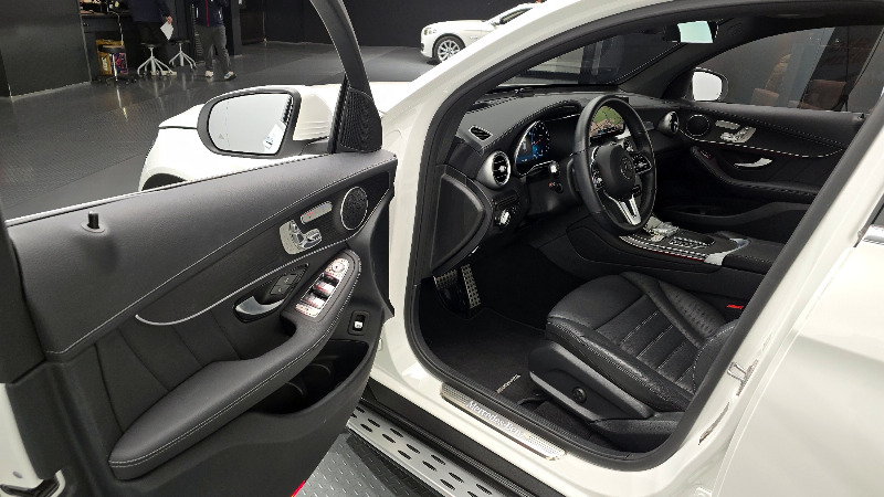car Mercedes Benz GLC id49201 photo #10