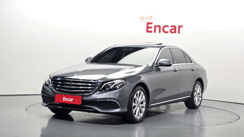 car Mercedes Benz E Class id49207 main photo