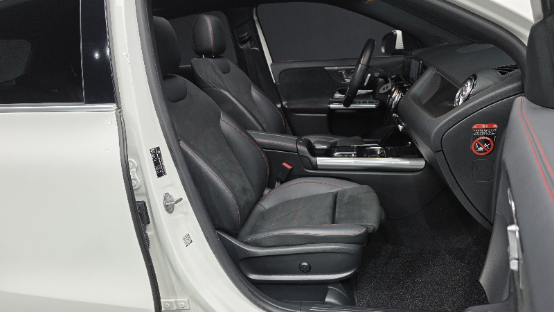 car Mercedes Benz GLA id49211 photo #11
