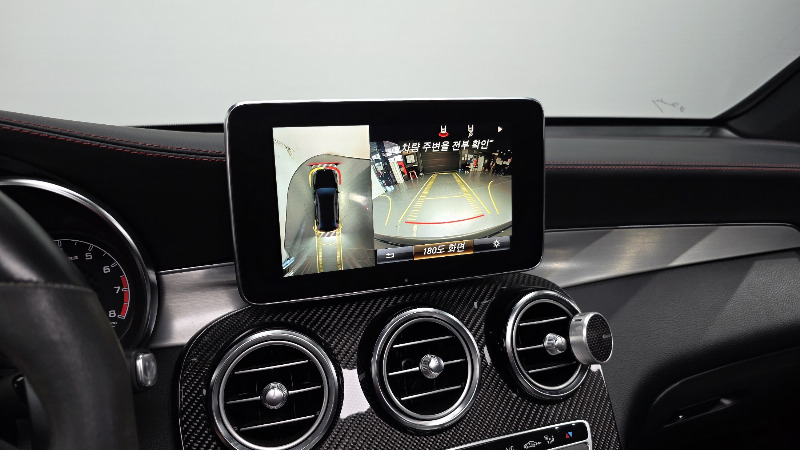 car Mercedes Benz GLC id49213 photo #16