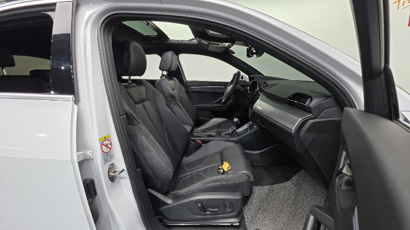 car Audi Q3 id49229 photo #10