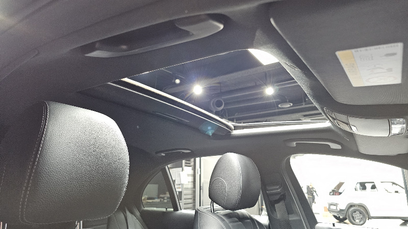 car Mercedes Benz E Class id49258 photo #18