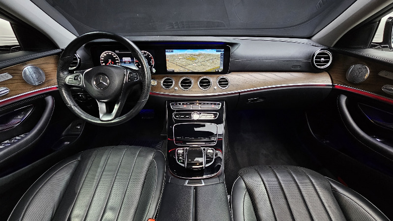 car Mercedes Benz E Class id49265 photo #7