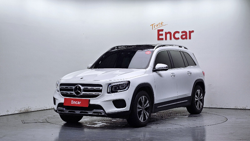 car Mercedes Benz GLB id49271 main photo