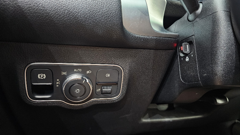 car Mercedes Benz GLB id49271 photo #17