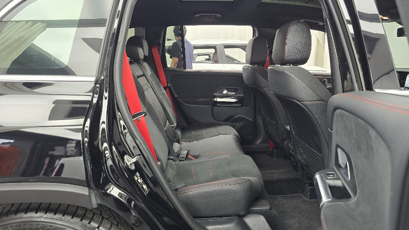 car Mercedes Benz GLB id49294 photo #11