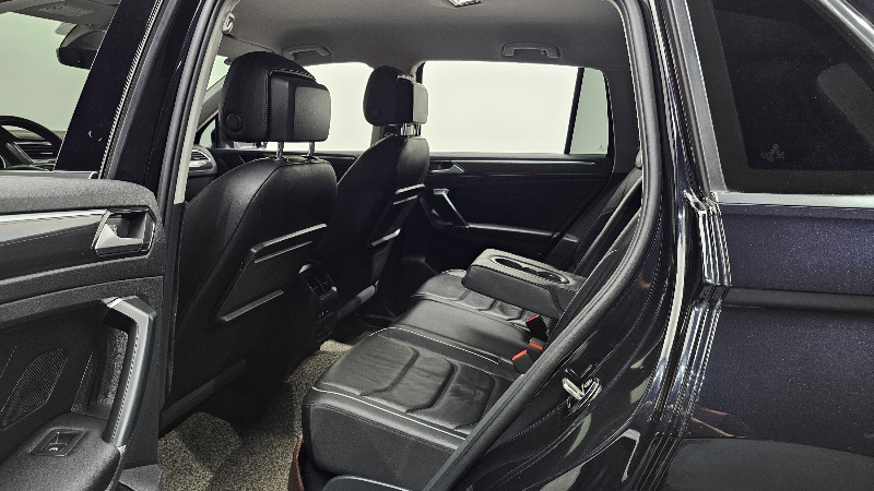 car Volkswagen Tiguan id49340 photo #12