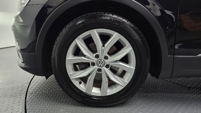 car Volkswagen Tiguan id49340 photo #5