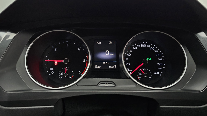 car Volkswagen Tiguan id49340 photo #8