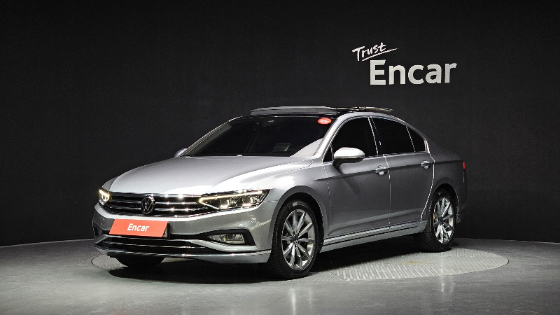 car Volkswagen Passat id49351 main photo