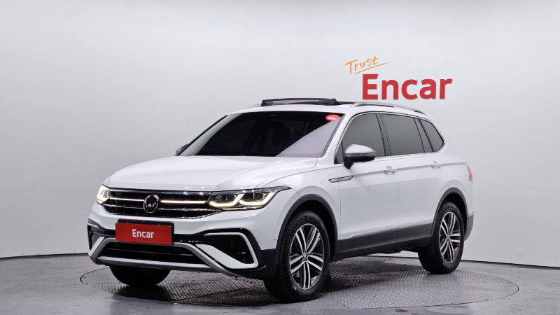car Volkswagen Tiguan id49354 main photo