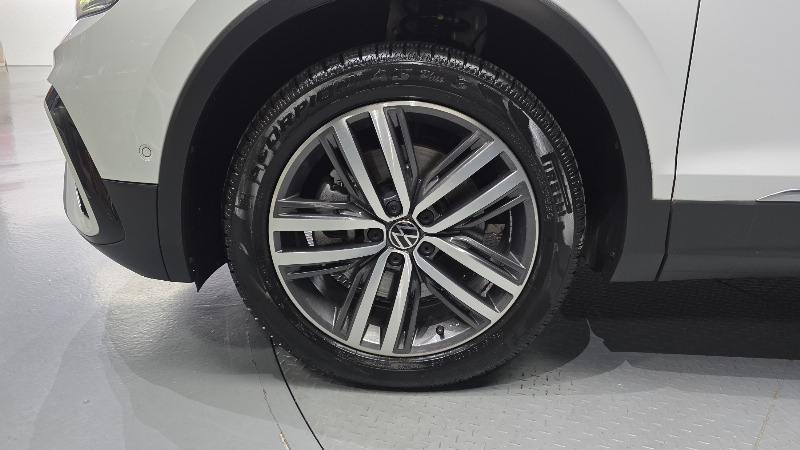 car Volkswagen Tiguan id49366 photo #5