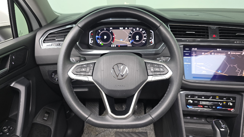 car Volkswagen Tiguan id49370 photo #14