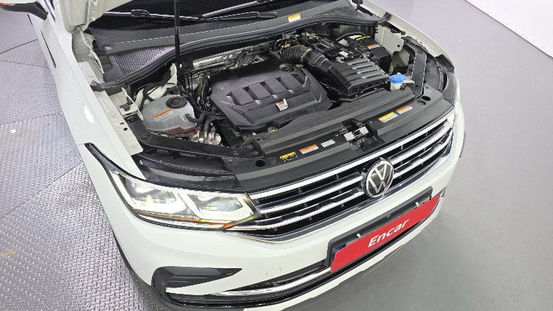 car Volkswagen Tiguan id49370 photo #6