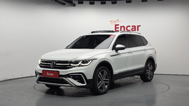 car Volkswagen Tiguan id49374 main photo