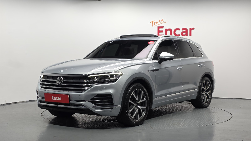 car Volkswagen Touareg id49376 main photo
