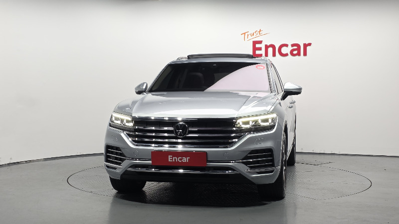 car Volkswagen Touareg id49376 photo #3