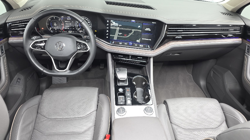 car Volkswagen Touareg id49376 photo #7
