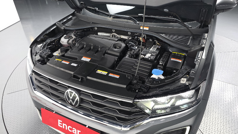 car Volkswagen T-Roc id49389 photo #6