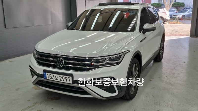 car Volkswagen Tiguan id49392 main photo