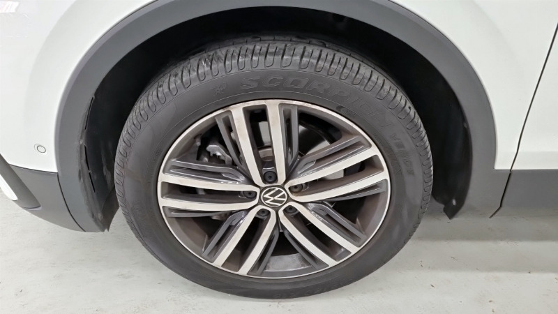 car Volkswagen Tiguan id49392 photo #6