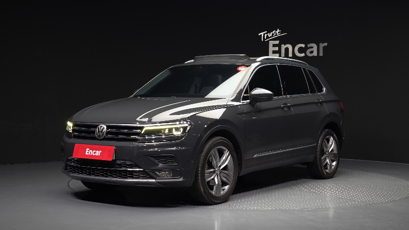 car Volkswagen Tiguan id49393 main photo