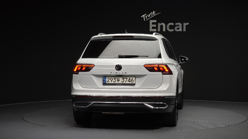 car Volkswagen Tiguan id49397 photo #4