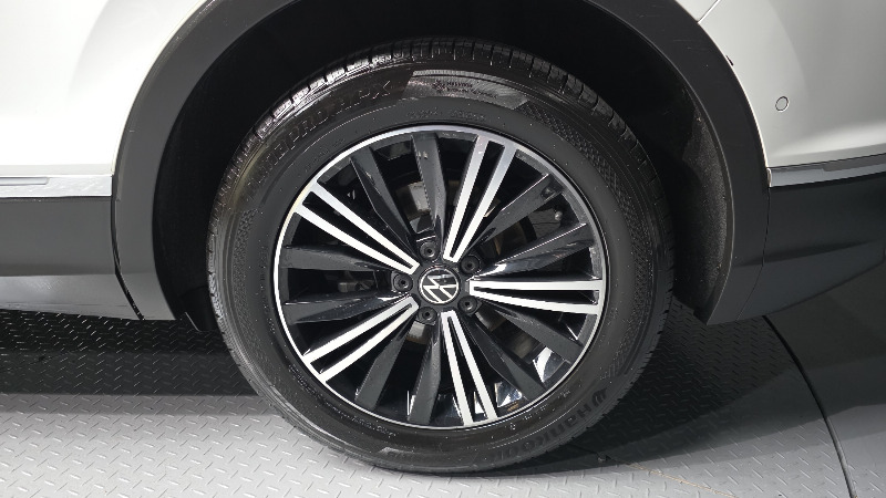 car Volkswagen Tiguan id49397 photo #5
