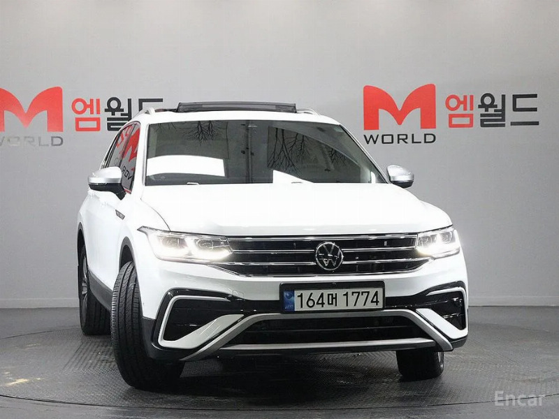 car Volkswagen Tiguan id49400 photo #2