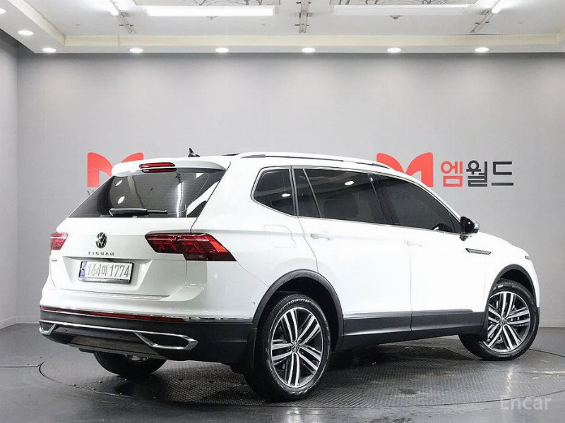 car Volkswagen Tiguan id49400 photo #3
