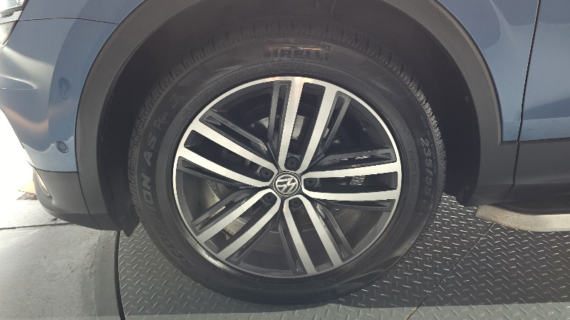 car Volkswagen Tiguan id49407 photo #5