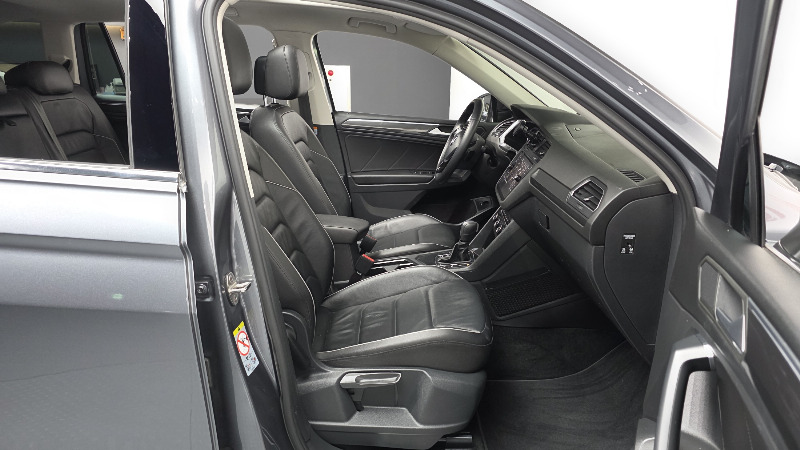 car Volkswagen Tiguan id49409 photo #11