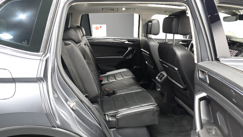 car Volkswagen Tiguan id49409 photo #12