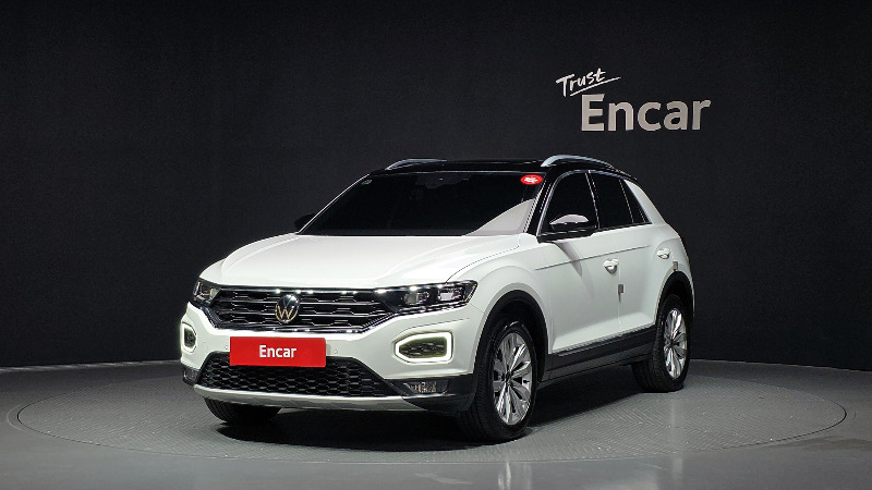 car Volkswagen T-Roc id49410 main photo