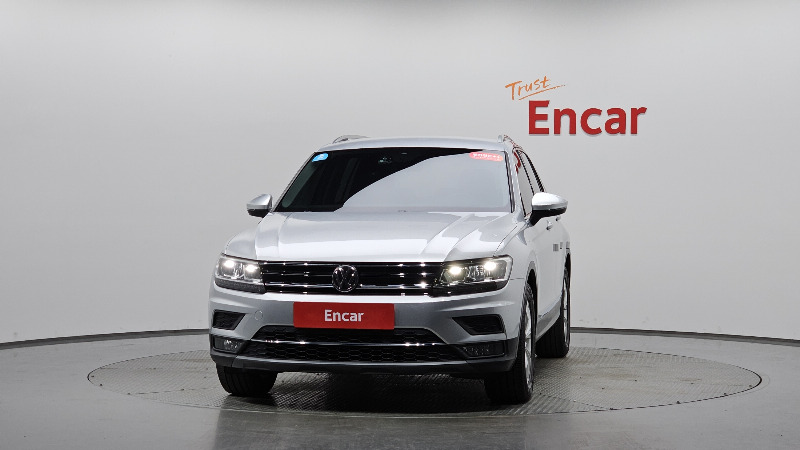 car Volkswagen Tiguan id49414 photo #3