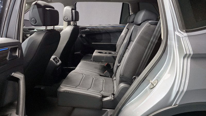 car Volkswagen Tiguan id49418 photo #12