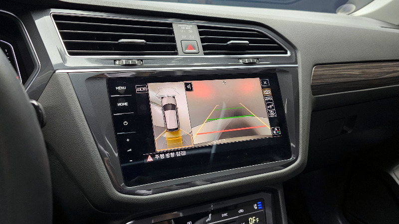 car Volkswagen Tiguan id49418 photo #15