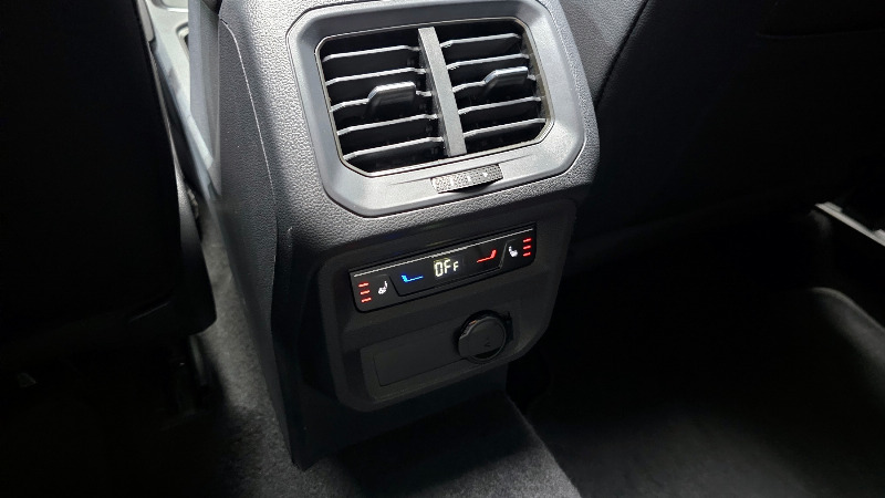 car Volkswagen Tiguan id49418 photo #17
