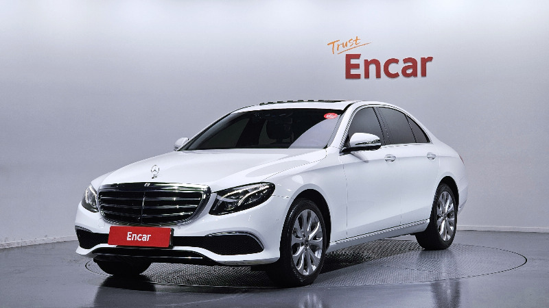 car Mercedes Benz E Class id49471 main photo
