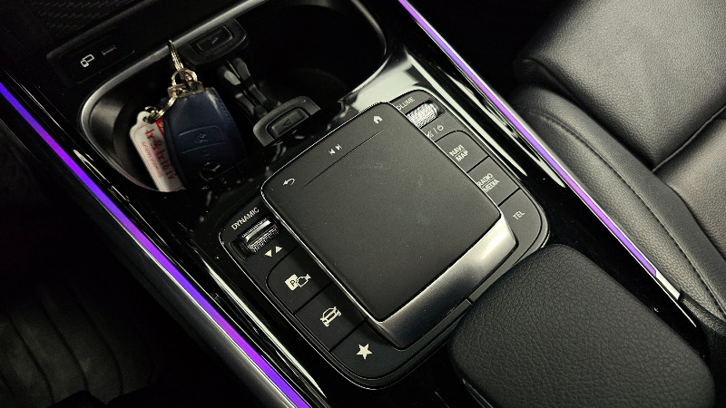 car Mercedes Benz GLB id49475 photo #18