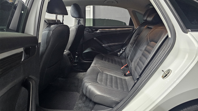 car Volkswagen Passat id49476 photo #12