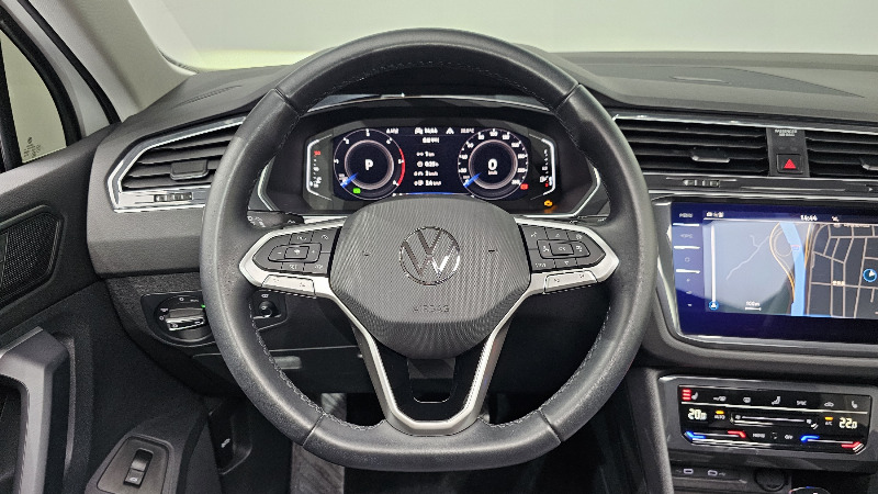car Volkswagen Tiguan id49482 photo #15