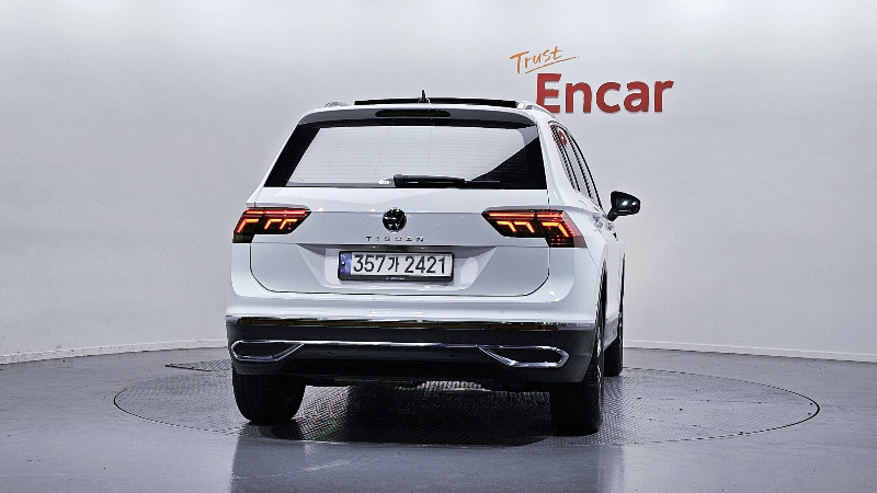 car Volkswagen Tiguan id49482 photo #4