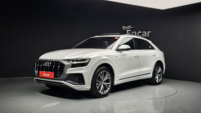 car Audi Q8 id49501 main photo