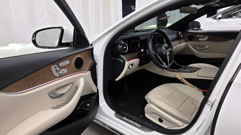 car Mercedes Benz E Class id49552 photo #10