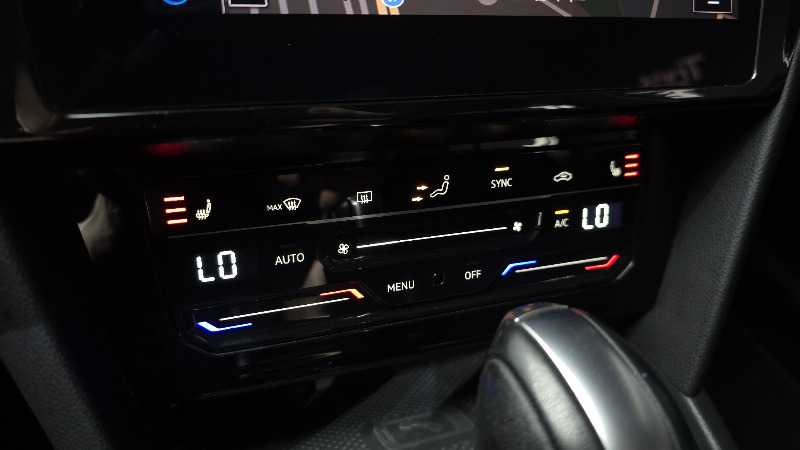 car Volkswagen Passat id49573 photo #18